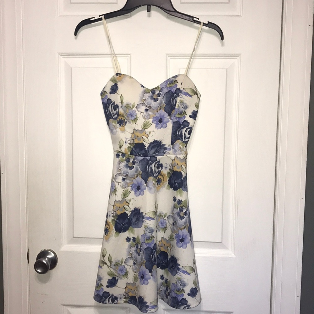 floral mini dress